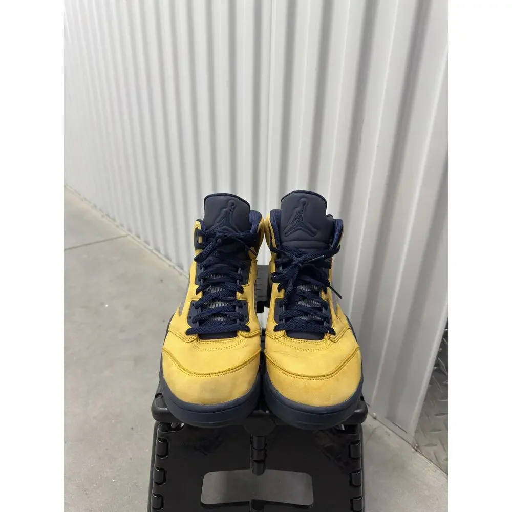 Nike Air Jordan 5 Michigan Amarillo College 2019 Size 11 Men's - CQ9541-704